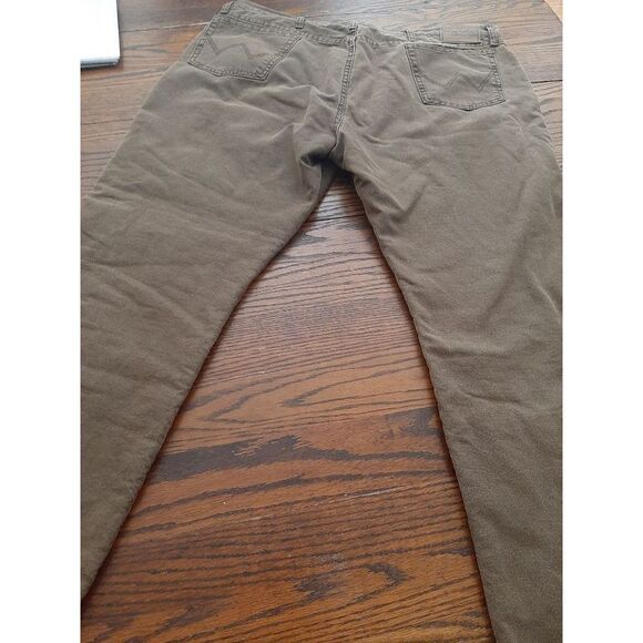 Good Used Condition Men's 42x30 Night Brown Wrangler Rugged Wear Thermal Pants - Picture 4 of 7